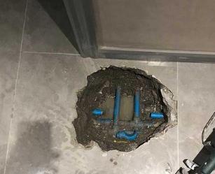 临江阳台漏水维修公司分享下暖气管道漏水的原因有哪些